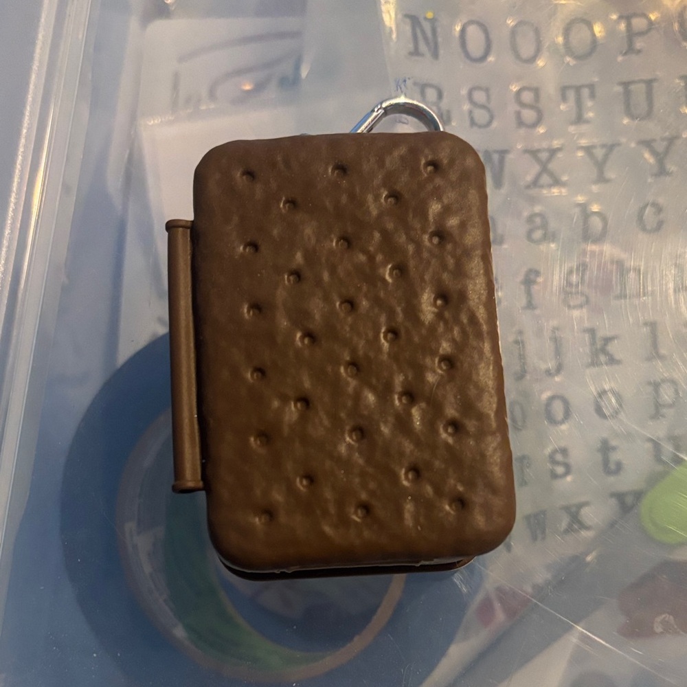 Brown Ice Cream Sandwich Sanitizer Holder